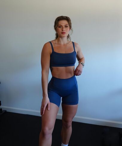 unhewee مربع الرقبة مبطنة صدرية الرياضة للنساء الأوتار القابلة للتعديل لليوغا تجريب المحصول in Kuwait