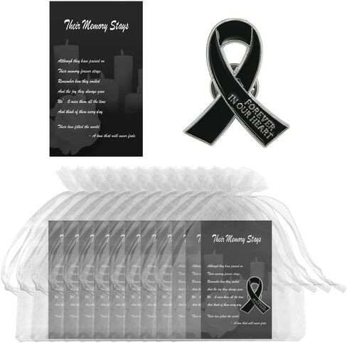 60 مجموعة دبابيس الشريط الجنازة التذكارية دبوس إلى الأبد في قلوبنا طية صدر طية دبوس بروش مع بطاقات الصلاة وأكياس الأورجانزا in Kuwait