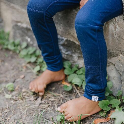 طبقة أساسية من صوف ميرينو Woolino للأطفال - قميص وسروال داخلي حراري بأكمام طويلة فائق النعومة للأطفال - قميص وجزء سفلي من طبقة أساسية طبيعية بالكامل - أزرق غامق in Kuwait