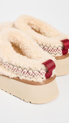 شبشب Tazz Ugg المجدول للسيدات من UGG in Saudi Arabia