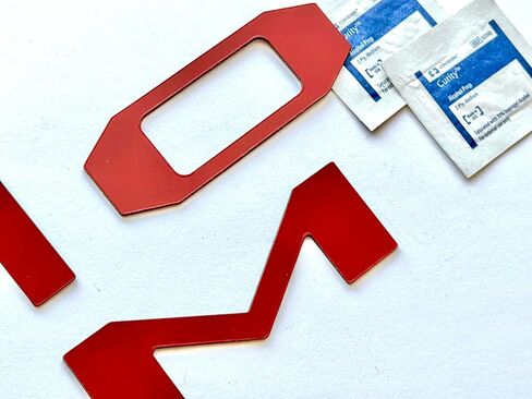أحرف خلفية خلفية حمراء متوافقة مع TACO 2024-Up SelfadAdhesive ABS Plastics in Kuwait