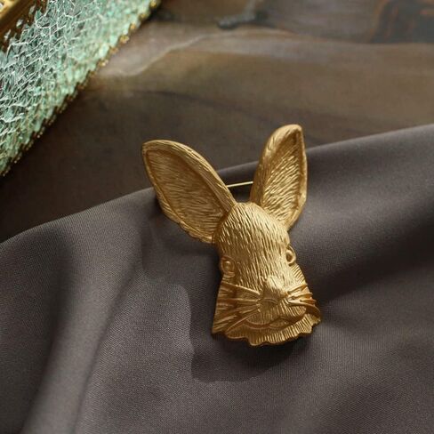 Punk Rabbit Head بروش دبوس للنساء للنساء رجال ذهبي حيوان أليف حيوان أرنب صدر طية دبوس شارة باقة زفاف باقة لارتداء الملابس معطف القبعة in Saudi Arabia