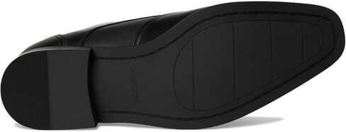 Tommy Hilfiger Men's Sagent Oxford in Saudi Arabia