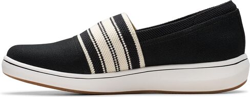 Clarks Women's Breeze Sky Mist Loafer in Saudi Arabia