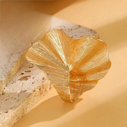 Unique Chunky Gold Large Leaf Knuckle Rings Stackable for Women, Statement Silver Pleated Big Ginkgo Leaves Finger Ring Cool Party Prom Jewelry Gifts in Saudi Arabia