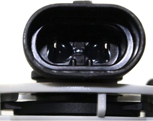 Carlights360: For 2005 2006 2007 2008 Chrysler Pacifica Fog Light Assembly Driver OR Passenger Side | Single Piece | w/Bulbs - DOT Certified Replacement for CH2592137 in Saudi Arabia