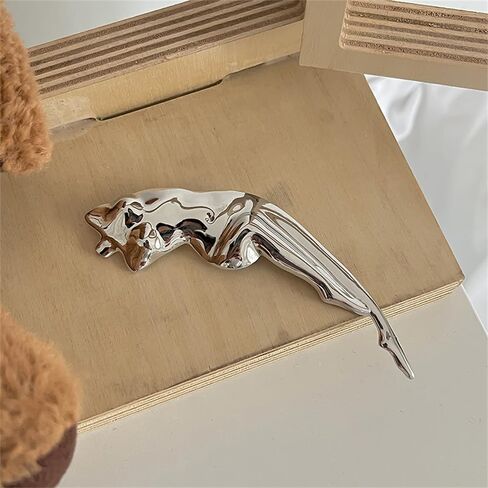 Sexy Female Human Body Sculpture Brooch for Women Girlfriend Fashion Lapel Pin Corsage Badge Elegant Dress Accessories Personalized Exquisite Unique Party Jewelry for Wife Mom Art Decoration in Saudi Arabia