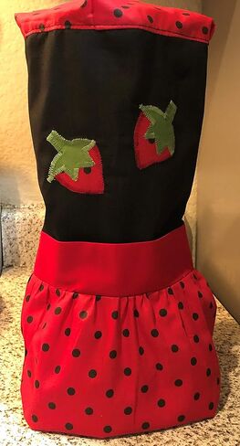 Dust Cover for OSTER. -Design: Strawberry/Red-Black Dots. - Blender dust cover- Ribbon to tie a bow. in Saudi Arabia