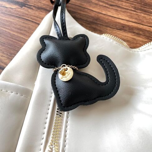 Cat Leather Bag سحر سحر لحقائب اليد حقائب تحمل حقيبة ظهر ، وملحقات حقيبة الأزياء سلاسل مفاتيح لطيفة سحر السيارة in Kuwait