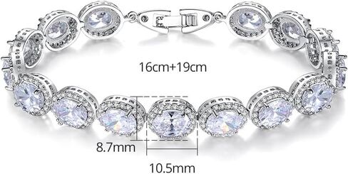 14K Gold Square Moissanite Bracelet, Refined Design for Formal Wear, Adjustable Fit in Saudi Arabia