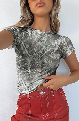 BAIGRAM Women Camo Shirt Short Sleeve Fitted Maple Leaf Print Crop Tops Cute Graphic Tees Vintage Y2K Going Out Summer in Kuwait