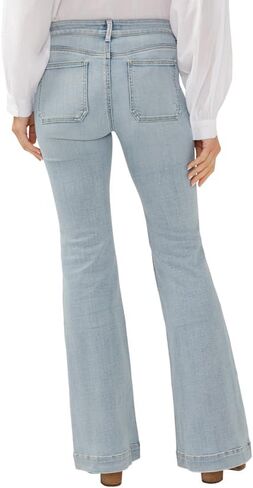 Silver Jeans Co. Women's Suki Mid Rise Curvy Fit Flare Leg Jeans in Saudi Arabia