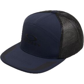 Oakley Men's Podium Trucker Hat in Saudi Arabia