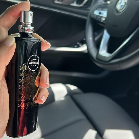 عطر السيارة الرائحة الذهب معطر الهواء الرائحة الفاخرة امتصاص رذاذ 50 مل زجاجة الزجاج العطر فريد من نوع in Saudi Arabia
