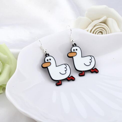 MAOFAED Goose Earring, Goose Lover Gift, Funny Goose Earring for Women, Valentine's Day Gift for Her (goose earring) in Saudi Arabia