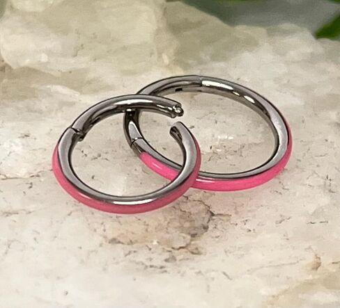 1 Piece Unique Titanium Glow in the Dark Outer Edge Hinged Segment Ring - Septum Hoop Helix Daith - 16g - Body Jewelry in Saudi Arabia