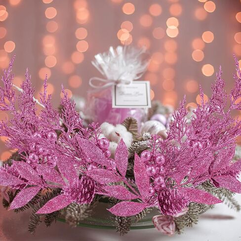 Winlyn 24 PCS عيد الميلاد برشات أوراق الاصطناعية الإبر الصنوبر التوت pinecone سيقان الذهب اللامع ديكور عيد الميلاد يختار 12.2 "- 14.2" لقضاء العطلة على شجرة عيد الميلاد الذهب. in Kuwait