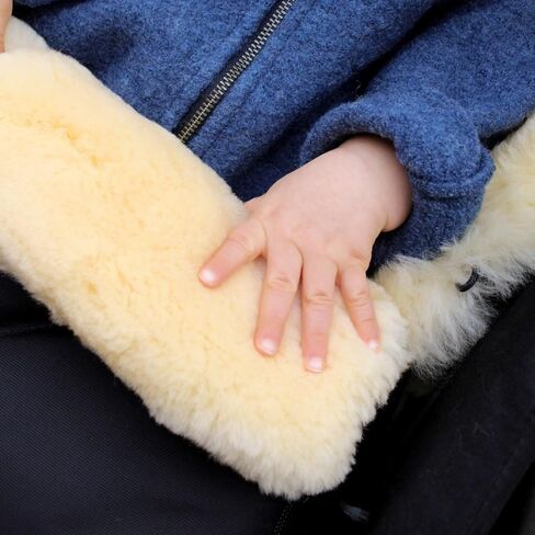 Werner Christ Baby Sheepskin footmuff Oslo Luxe for carrycot - Winter footmuff Made of Medical Fur (from 0 to 6 Months) for carrycot, Infant Carrier, Stroller in Kuwait