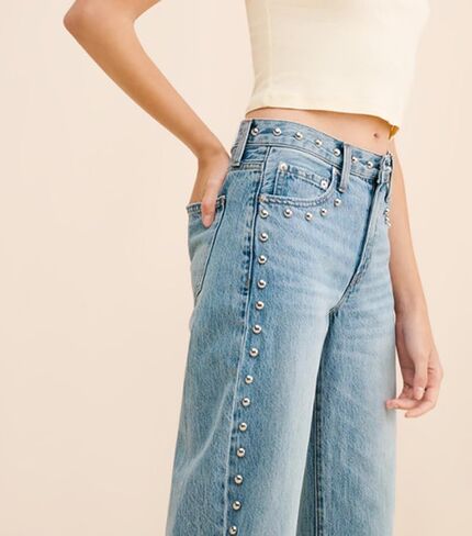 D-Sun Women's Studded Mid Rise Straight Jeans Wide Leg Casual Jeans Rivet Baggy Denim Pants in Saudi Arabia