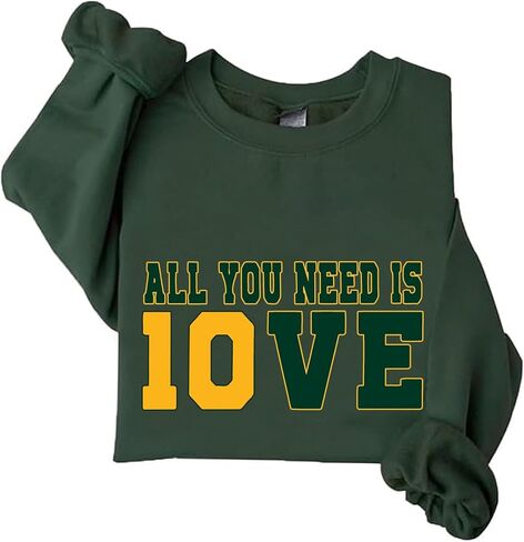 كل ما تحتاجه هو حب قميص Sweatshirt مضحك كل ما تحتاجه هو 10 حالًا من عاشق كرة القدم ذي الحجم الكبير in Kuwait
