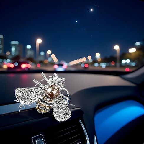 Silver Shiny Bee Vent Clips, Crystal Bee Car Air Freshener Vent Clip Car Bling Interior Decoration Rhinestone Cars Bling Accessories Aroma Diffusers in Saudi Arabia