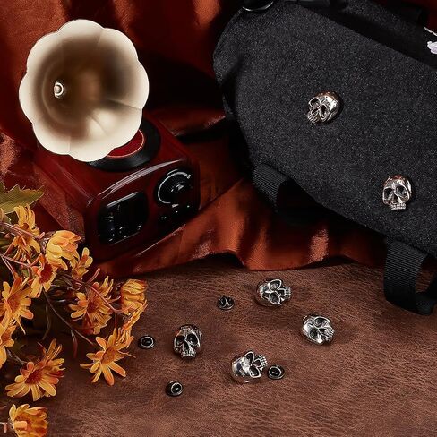 PH PandaHall 6pcs Gothic Skull Brooch, Skeleton Head Breast Pin Alloy Skulls Pins Antique Silver Punk Style Skulls Badge Pins Skull Lapel Pin for Cloths Bags Hats Costume Accessories in Saudi Arabia