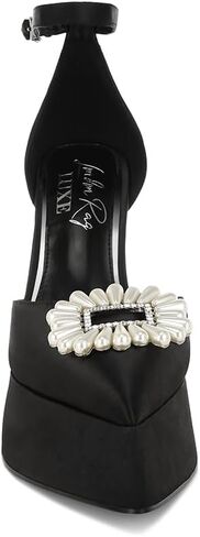 Maeissa Pearls Brooch Brooch Platform Block Clost Heel Sandals in Kuwait
