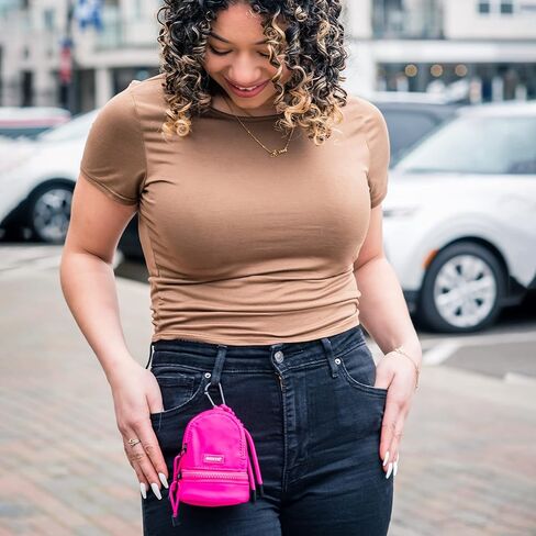 Moxyo Urban Small Nylon Mini Pack ، حقيبة مقاومة للماء ، ملحقات مفاتيح أزياء صغيرة لطيفة - أسود in Kuwait