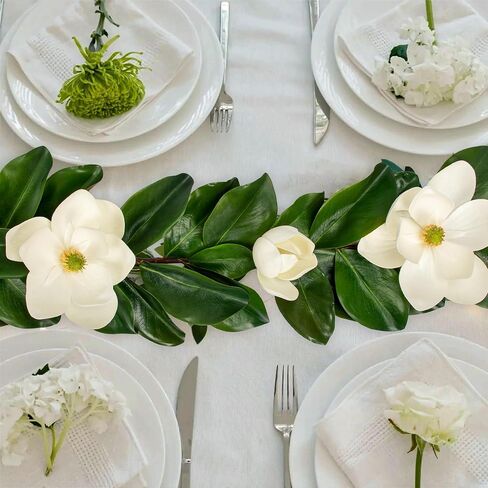 Magnolia Garland 5ft - Touch Touch Real Flowers & Greenery Vine لقوس الزفاف ، رف ، طاولة ، ديكور داخلي - Faux Magnolia Leaf Garland (الزهور البيضاء) in Kuwait