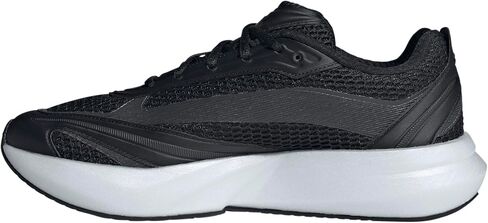 أديداس رجال Lightblaze Glow Sneaker in Saudi Arabia