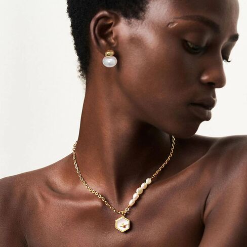 Gold Pearl Studs Earrings for Women 18K Gold Plated Pearl Drop Dangle Earrings Studs Wedding Dangling Earring in Kuwait