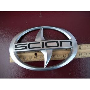 OEM TOYOTA SCION TC XB XD HACK HACK EMBELM 7541-12A20 شارة الشارة in Kuwait