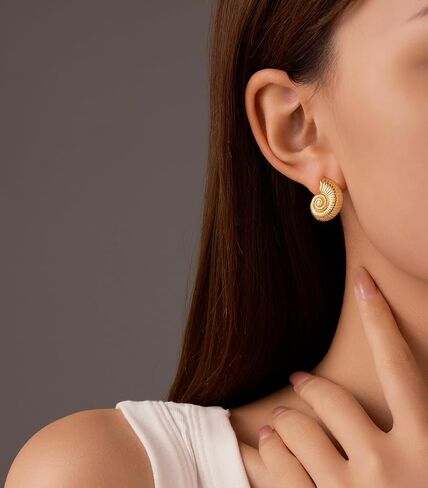 Shell Seashell Earrings for Women,Gold Beach Conch Shell Stud Earrings Gifts for Women in Kuwait