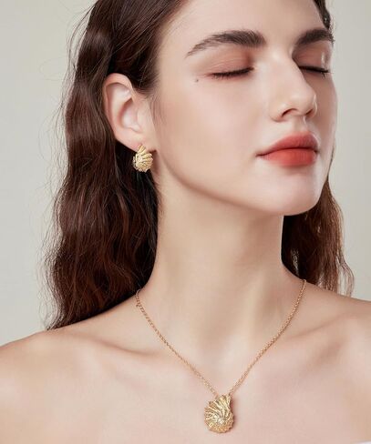 Shell Seashell Earrings for Women,Gold Beach Conch Shell Stud Earrings Gifts for Women in Saudi Arabia