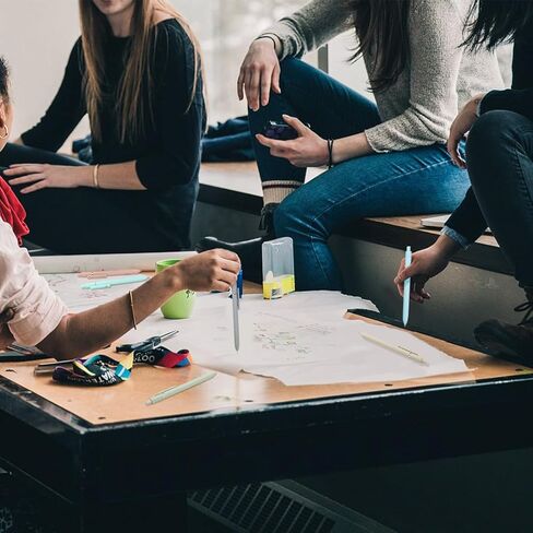 ELANE 5 Pcs Colorful Gel Pens,0.5mm Fine Point Quick Dry Black Ink Pens for Journaling Note Taking Writing, High-End Series Pens for Gifts for Doctor Nurse Teacher Students (morandi) in Kuwait