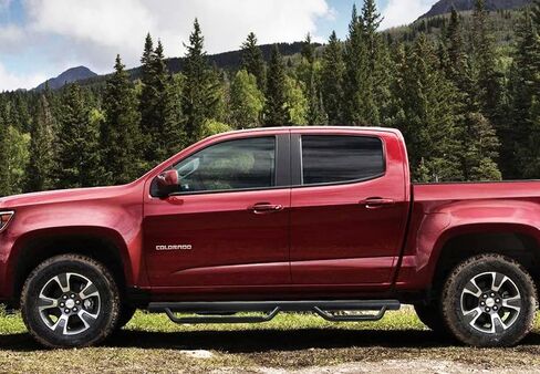 75 Inch Running Boards Compatible with 2015-2025 Chevy Colorado/GMC Canyon Crew Cab Door Step Drop Down Side Step, Hoop, BCC Step Bar. in Saudi Arabia