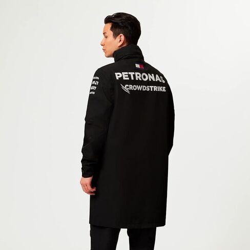 مرسيدس AMG PETRONAS F1 2023 سترة المطر فريق الرجال in Saudi Arabia