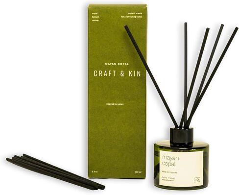 Craft & Kin Reed Diffuser Set with Dried Flowers, 5 oz Santal Woods Scented Reed Diffuser with Sticks, Scented Sticks Diffuser, Elegant Home Decor & Office Décor for Men & Women in Saudi Arabia