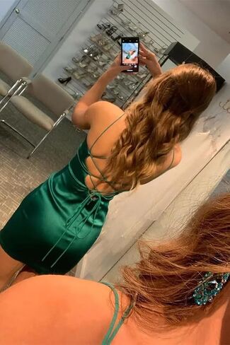 الأشرطة السباغيتي تشرق الثياب الوطنية قصيرة للنساء v-te-lejed prom party party dress satin in Kuwait