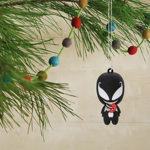 Hallmark Marvel Super Heroes Mystery Christmas الحلي ، مجموعة من 2 ، shatterproof in Kuwait