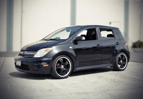WellVisors Window Visors Wind Deflectors Compatible with Scion xA 2004-2007 Premium Series Rain Guards 3-847SC001 in Saudi Arabia