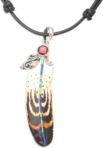 Novica المصنوعة يدويًا. in Saudi Arabia