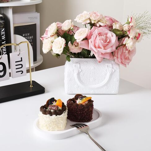 Elegant White Petite Ceramic Style Texture Flower Purse Vase – Perfect Room Decor Aesthetic, Small & Unique Petite Handbag Vase for Flowers, Ideal for Home Decor (Plastic, White) in Saudi Arabia