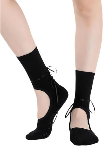Cute Ribbon Grip Pilate Socks,Grippy Yoga Sock for Women Girls,No Slip Crew Socks for Barre,Gym,Workout,Dance,Floor in Kuwait