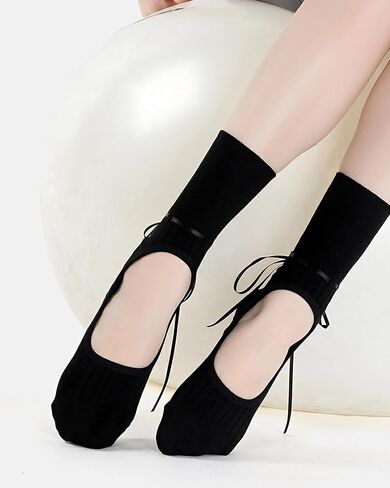Cute Ribbon Grip Pilate Socks,Grippy Yoga Sock for Women Girls,No Slip Crew Socks for Barre,Gym,Workout,Dance,Floor in Kuwait