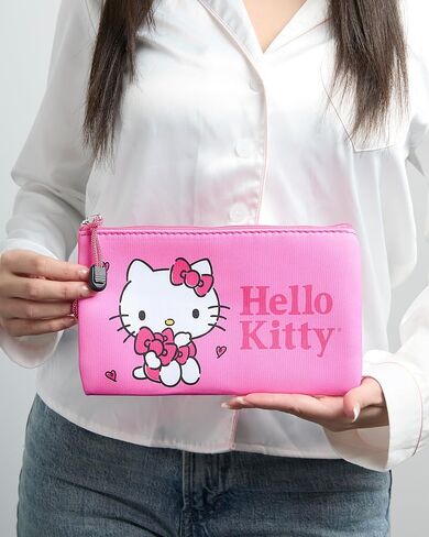 Hello Kitty Makeup Bag ترخيص رسمي ، Pink Neoprene Zip Pouch للسفر ، حقيبة قلم رصاص لطيفة وحقيبة قلم رصاص in Saudi Arabia