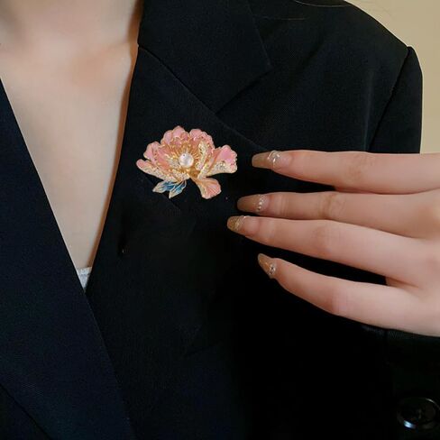 دبوس بروش زهرة لؤلؤة للنساء الزهور الأرجواني زهور الفاوانيا المصمم مجوهرات طوق in Kuwait