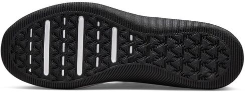 Nike Women's Training Shoes, 7.5 US in Saudi Arabia