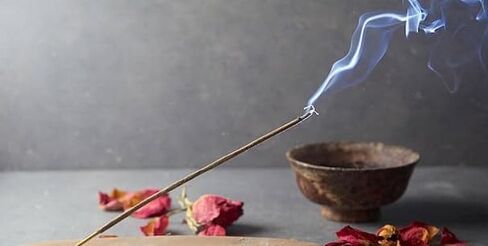 Generic Oud Espand Incense 15 Sticks, Balck in Saudi Arabia