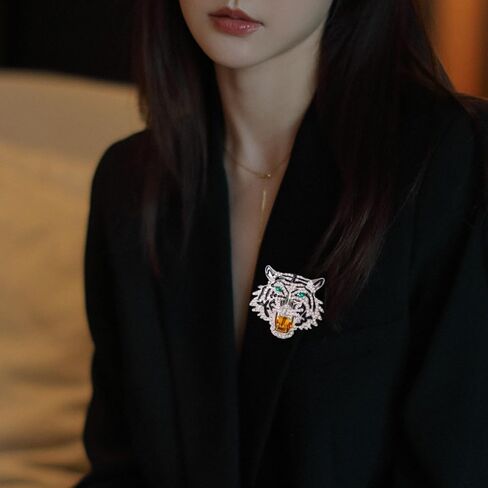 Rhinestone Tiger Head Brooch Pins for Men Women Suit Pin,Retro Elegant Gold Silver Crystal Animal Lapel Pin,Charm Tiger Coat Collar Brooch Fashion Jewelry Accessories in Saudi Arabia